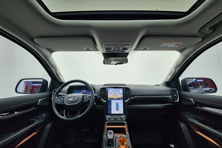 Used Ford Ranger 2023 Trailblazer 4x4 Automatic Version – Gasoline
