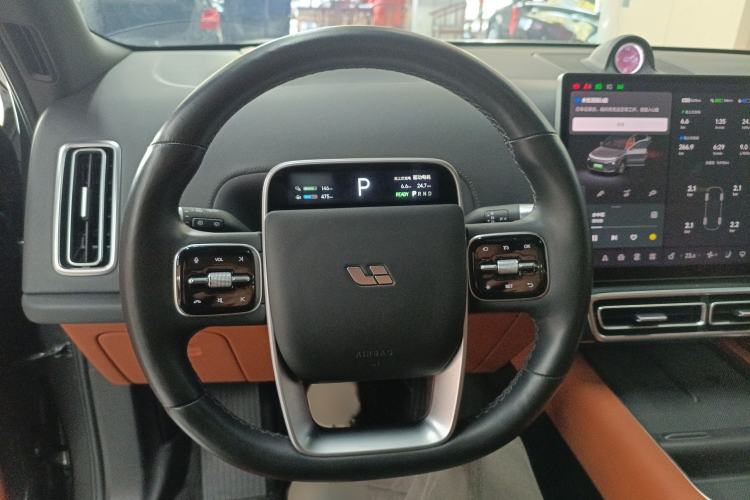 Used Li Auto L8 2023 Pro Model
