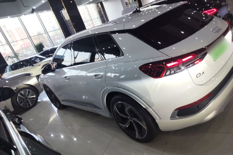 Used Audi Q4 e-tron 2024 40 e-tron Boundary Edition
