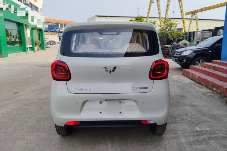 Used Wuling Hongguang MINIEV 2025 Four-Door Version Advanced Edition

