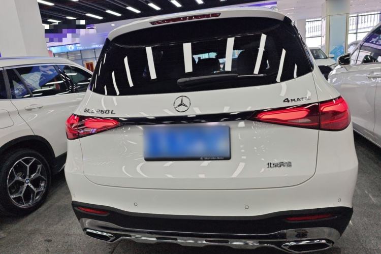 Used Mercedes-Benz GLC 2023 GLC 260 L 4MATIC Dynamic Edition 5-seater
