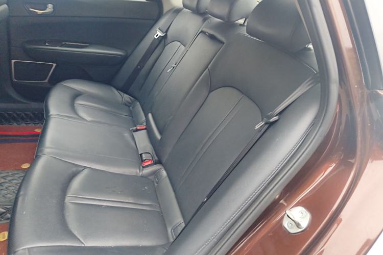 Used Kia K5 2017 2.0L Automatic 15th Anniversary Special Edition LUX
