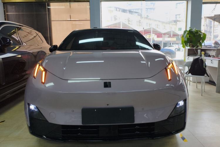 Used Lynk & Co Z20 2025 530 km Range Rear-Wheel Drive Max