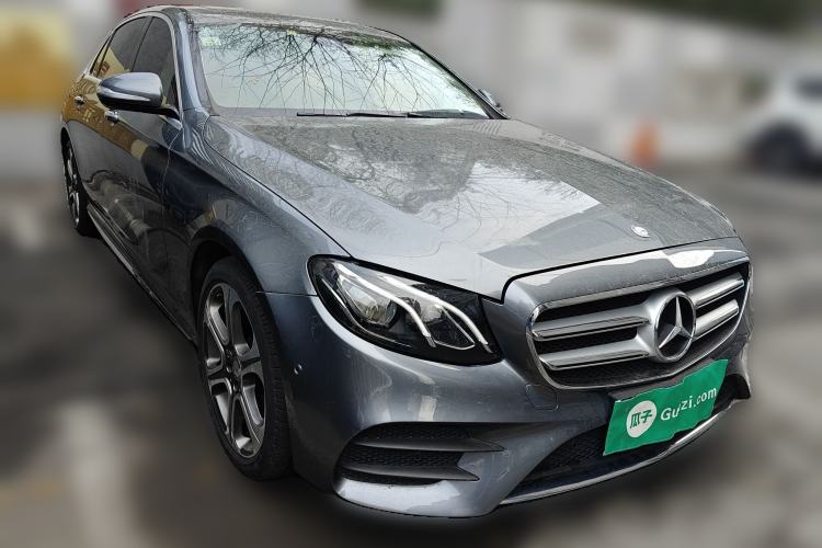 Used Mercedes-Benz E-Class 2016 E 300 L Sporty and Stylish Model