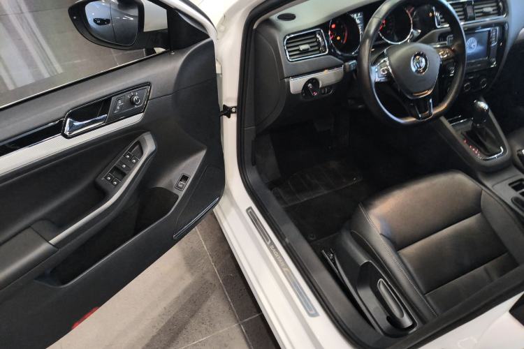 Used Volkswagen Sagitar 2017 1.6L Automatic Comfort Model