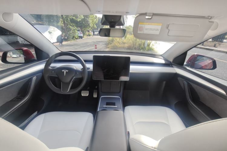 Used Tesla Model Y 2022 Performance High-Performance All-Wheel-Drive Version
