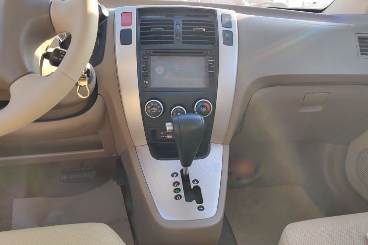 Used Hyundai Tucson 2013 2.0L Automatic Two-Wheel Drive Comfort Version
