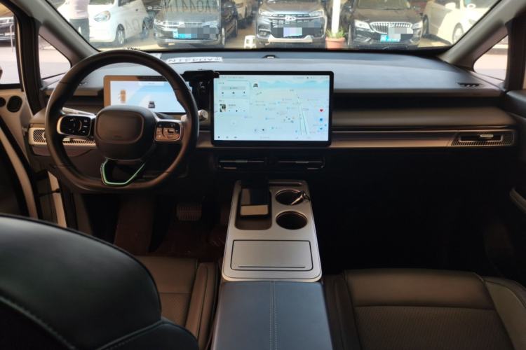 Used AION Y 2022 Plus 70 Smart Edition