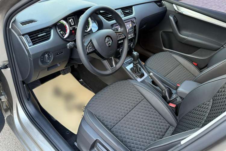 Used Skoda Octavia 2018 TSI230 DSG Luxury Edition
