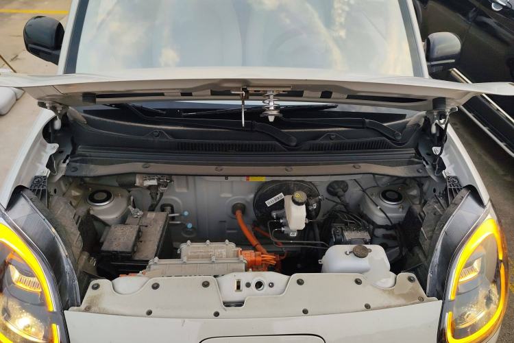 Used Wuling Hongguang MINIEV 2025 Four-Door Version Advanced Edition
