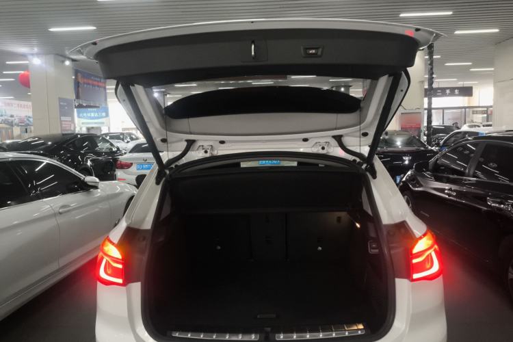 Used BMW X1 2016 sDrive18Li Premium Edition
