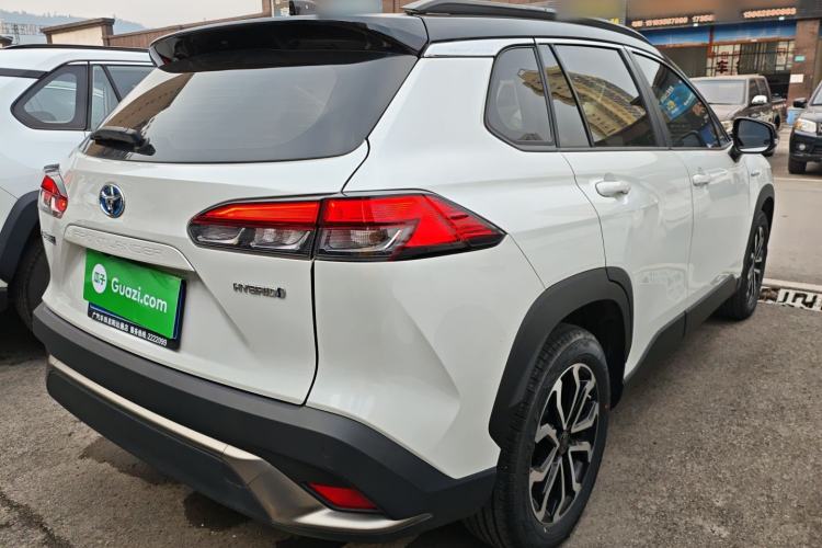 Used Toyota FRONTLANDER 2023 2.0L Smart Electric Hybrid Dual-Engine Deluxe Version
