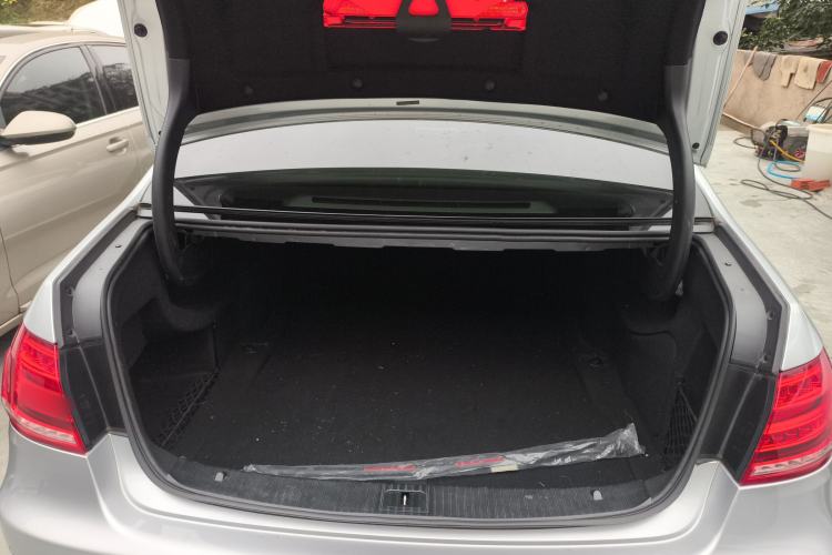 Used Mercedes-Benz E-Class 2015 E 260 L Sport Luxury Model