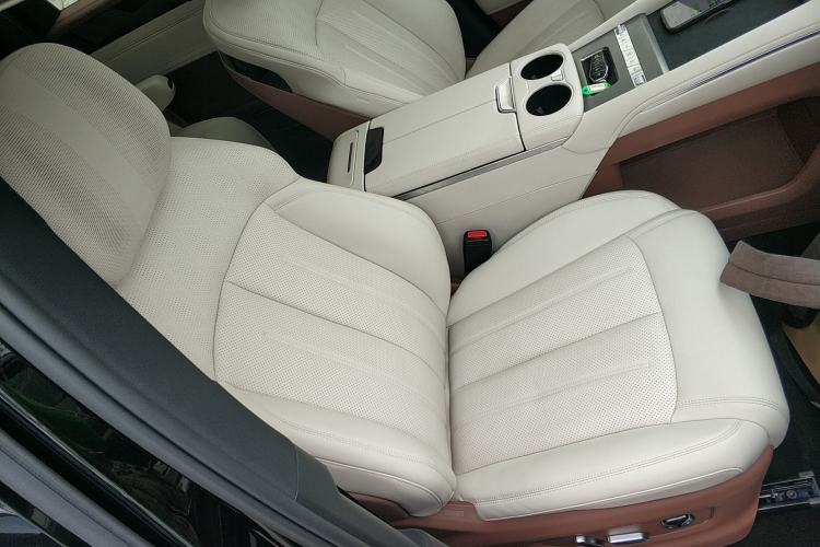 Used BYD Xia 2025 DM-i 1.5T 180km Excellence Model
