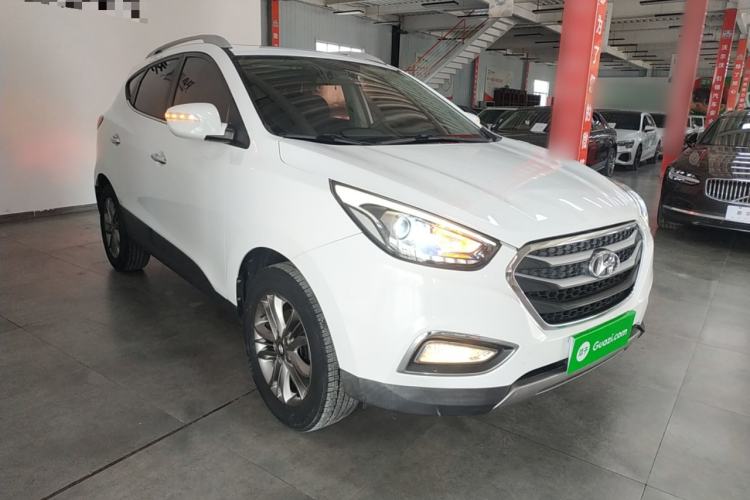 Used Hyundai ix35 2015 2.0L Automatic 2WD Smart Type China IV