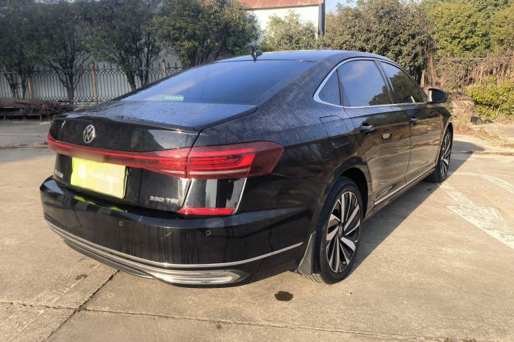 Used Volkswagen Passat 2023 330TSI Elite Edition
