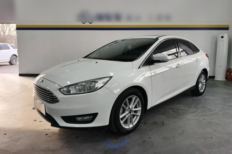Used Ford Focus 2018 Sedan Classic EcoBoost 125 Automatic Supercharged Style SmartDrive Edition
