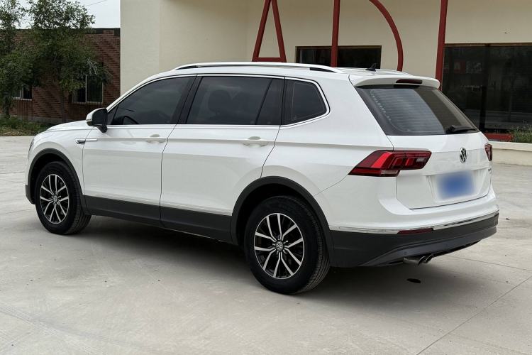 Used Volkswagen Tiguan L 2018 330TSI Automatic Two-Wheel Drive Luxury Edition
