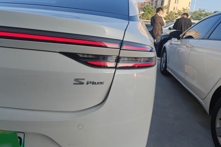 Used AION S Plus 2023 70 Intelligent Edition Lithium Iron Phosphate
