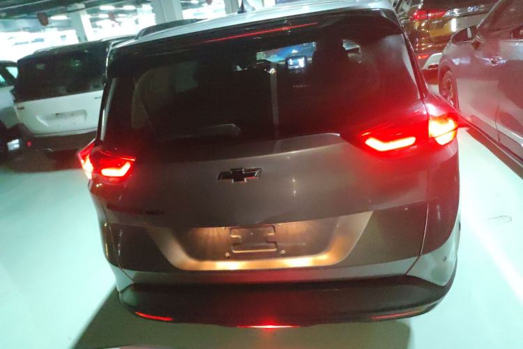 Used Chevrolet Orlando 2020 Light Hybrid Redline 530T Automatic Enjoyment Edition (5+2 Models)
