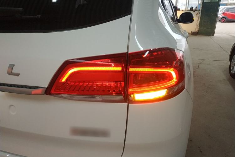 Used Haval H2s 2017 Blue Label 1.5T Dual-Clutch Luxury Model