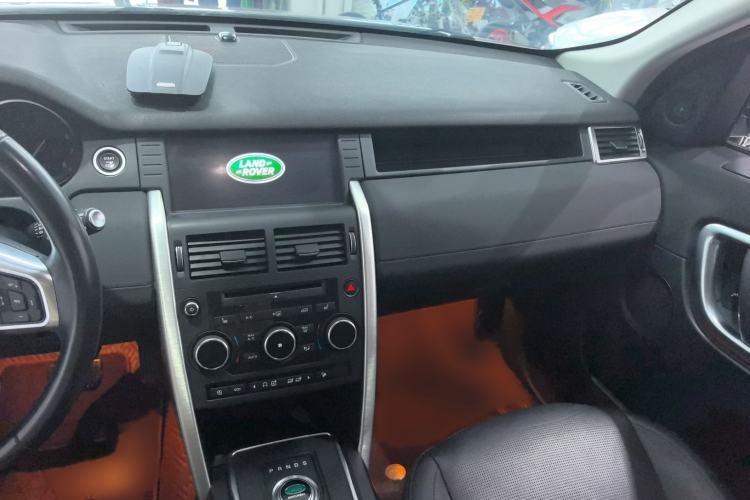 Used Land Rover Discovery Sport 2019 240 PS HSE Version China VI Standard