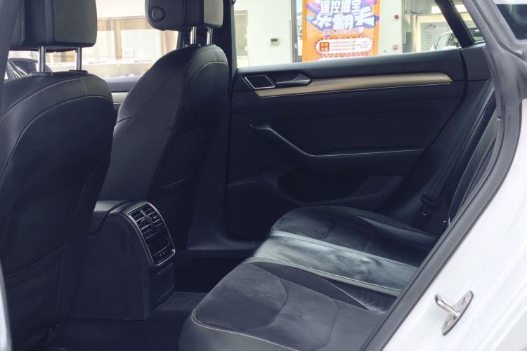 Used Volkswagen FAW-Volkswagen CC 2020 330TSI Huayan Edition China VI Standard
