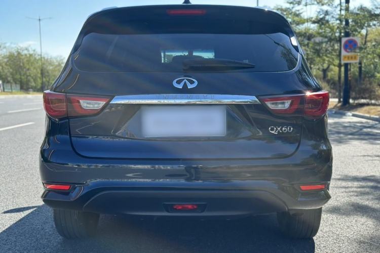 Used Infiniti QX60 2016 2.5 S/C Hybrid Two-Wheel-Drive Excellence Edition China V Standard
