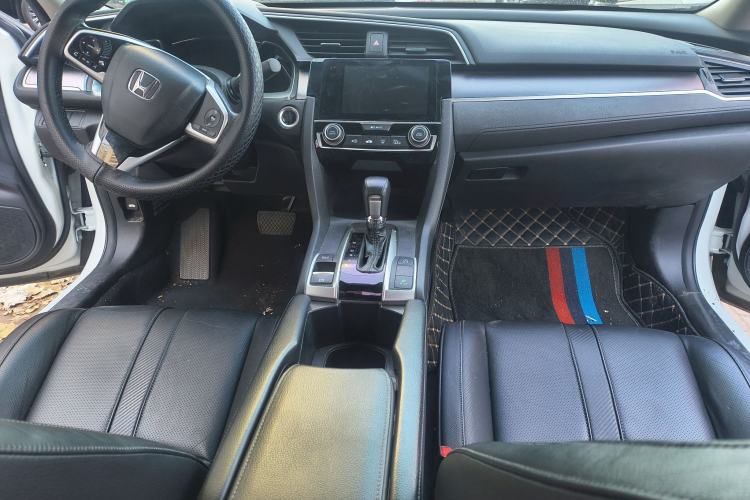 Used Honda Civic 2016 220TURBO CVT Prestige Edition
