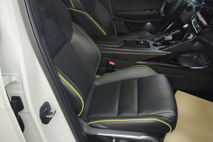 Used Lynk & Co 06 2023 Remix 1.5T Dynamic Halo
