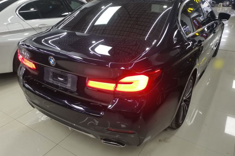 Used BMW 5 Series 2022 Second Facelift 530Li Leading Edition M Sport Package
