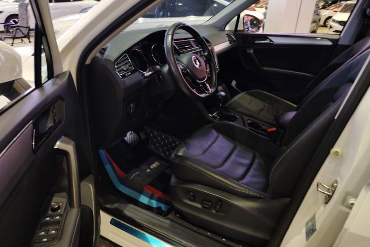 Used Volkswagen Tiguan L 2021 330TSI Automatic Two-Wheel Drive Smart Edition
