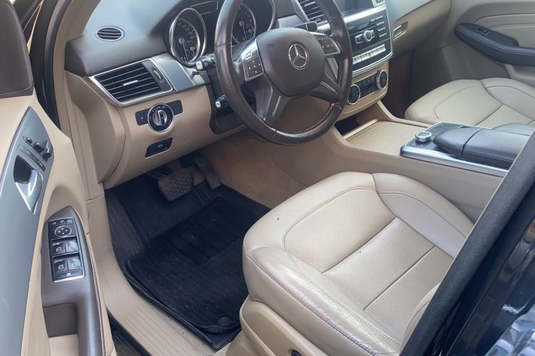 Used Mercedes-Benz M-Class 2014 ML 320 4MATIC