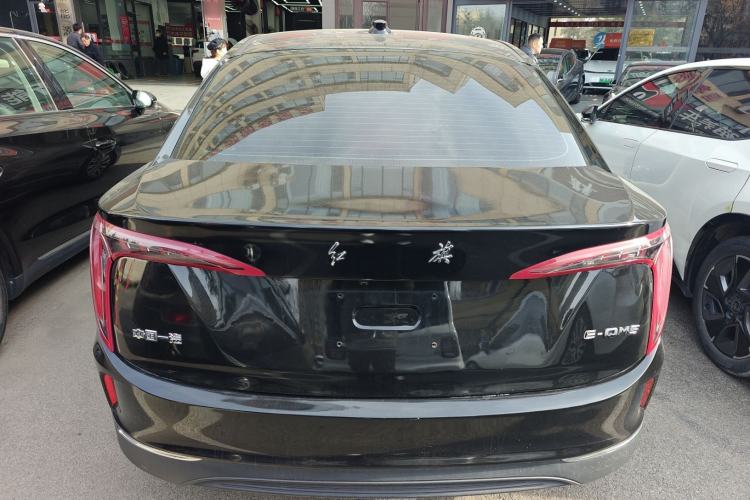 Used Hongqi E-QM5 2024 610 km PLUS
