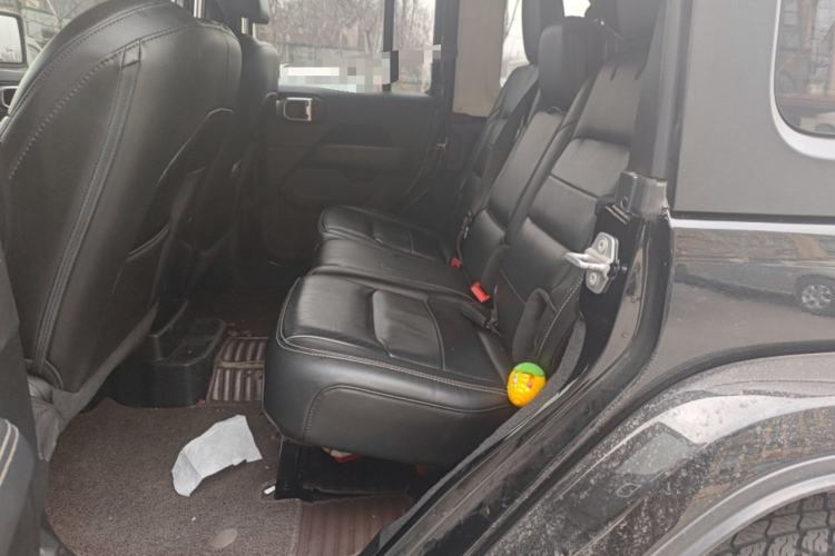 Used  Wrangler 2021 2.0T Sahara Four-Door Edition
