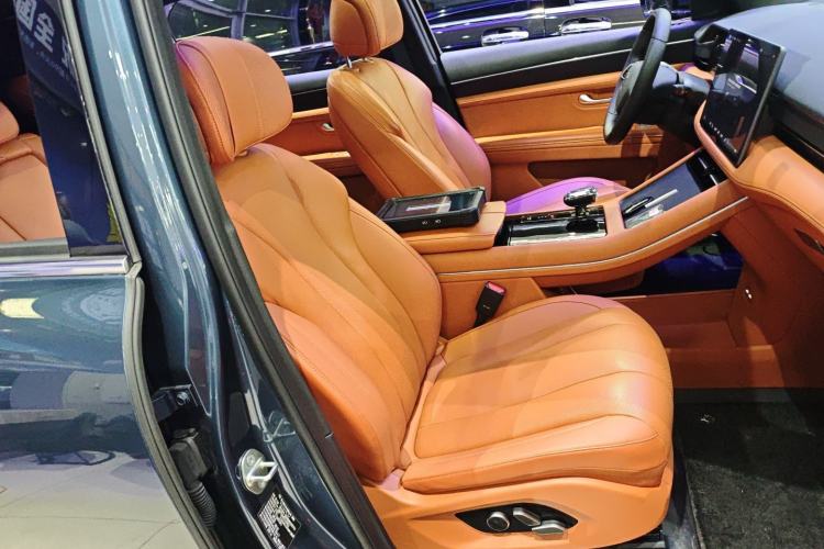 Used Hima AITO M7 2024 1.5T Intelligent Drive Rear-Drive Ultra Version 5 Seats
