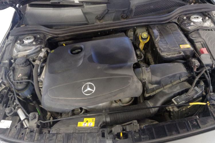 Used Mercedes-Benz GLA 2015 GLA 220 4MATIC Fashion Model