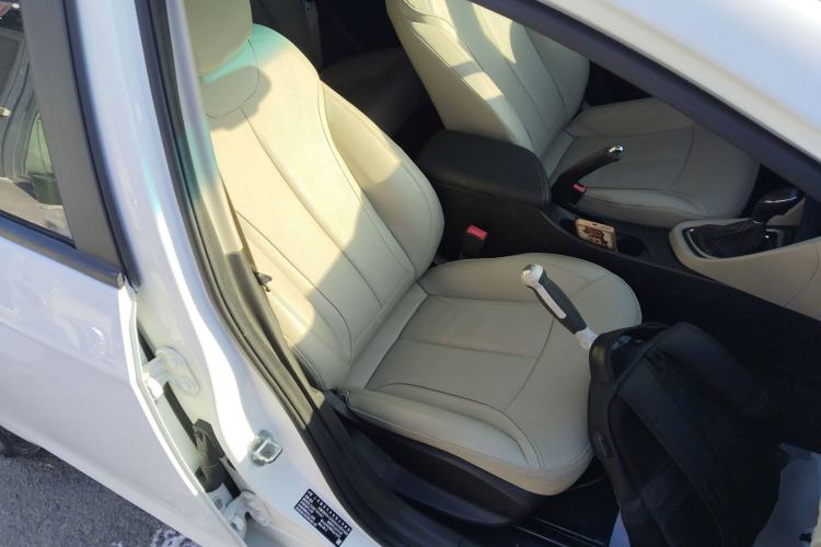 Used Buick GT 2019 15T Dual-Clutch Connected Elite Model China VI
