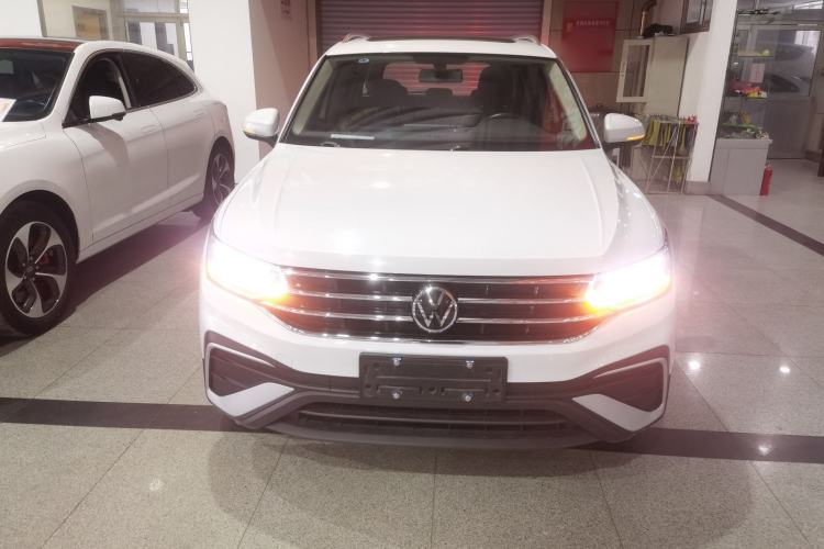 Used Volkswagen Tiguan L 2024 300TSI Automatic Two-Wheel Drive Smart Edition