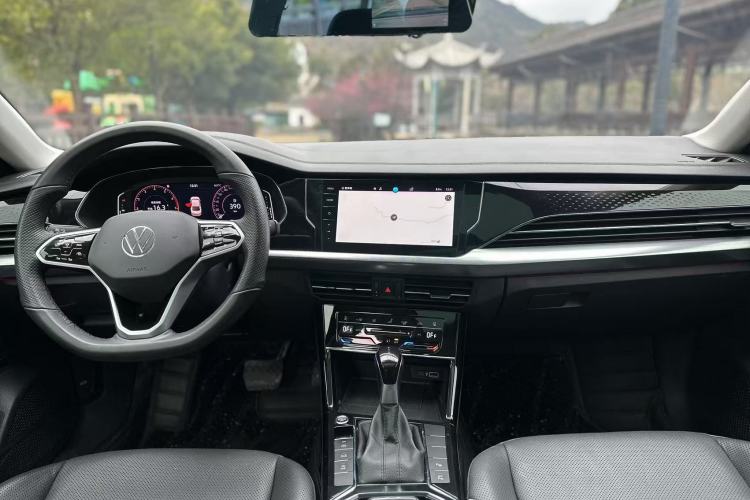 Used Volkswagen Passat 2023 Restyled 330TSI Starry Luxury Edition
