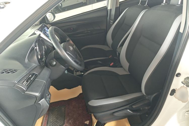 Used Toyota YARiS L 2020 1.5L CVT Leading Edition
