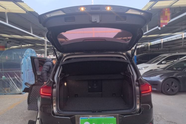 Used Volkswagen Tiguan 2017 300TSI Automatic Two-Wheel Drive Silk Road Comfort Edition