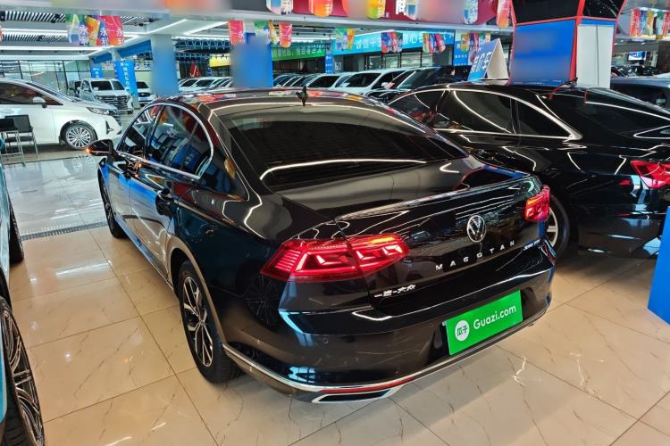 Used Volkswagen Magotan 2020 330TSI DSG Leading Model
