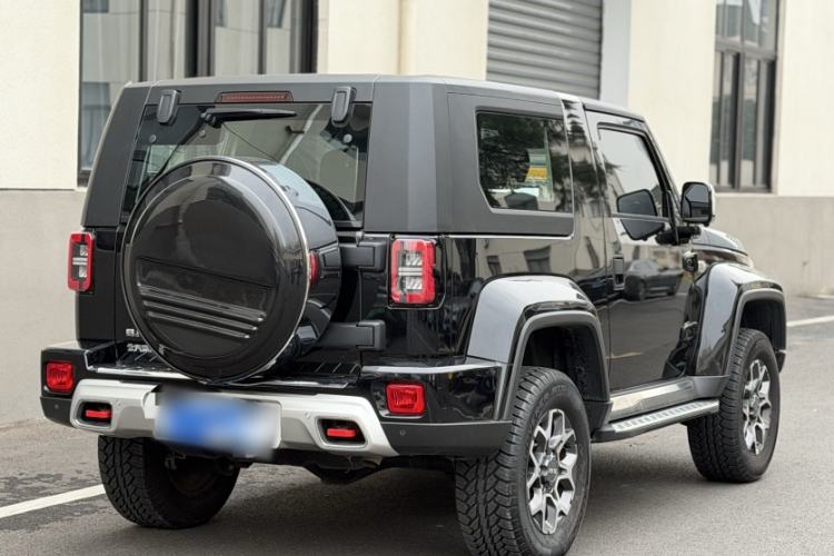 Used  BJ40 2020 2.0T Automatic Four-Wheel Drive Tribute Edition 2020 Xieke Version
