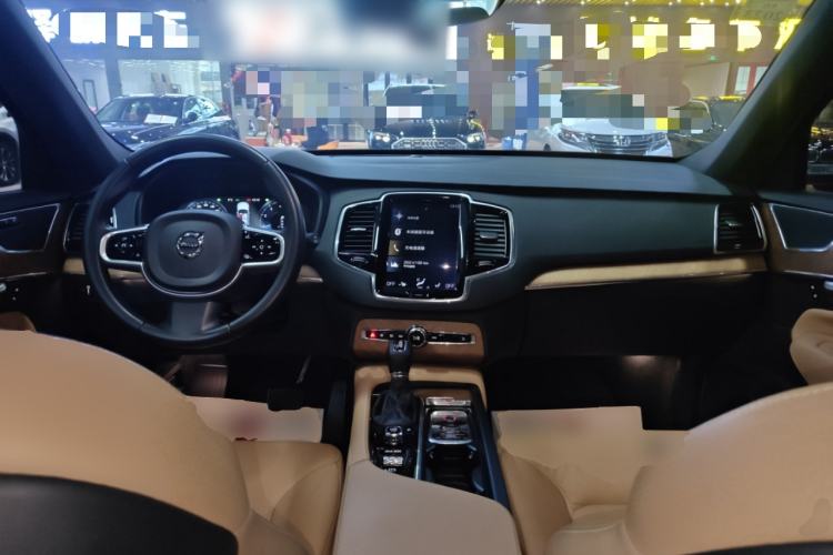 Used Volvo XC90 2019 T6 Zhiyi Edition 7-Seater China VI Standard