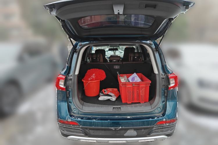 Used FORTHING T5 2023 Grand Edition 1.6L Manual Dream Version Five Seats