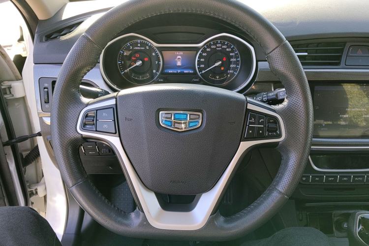 Used Geely Auto Emgrand 2017 Hatchback RS Million Edition 1.5L CVT Upward Version
