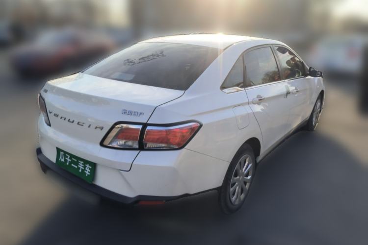 Used Venucia D60 2021 1.6L Entry Manual Comfort Edition
