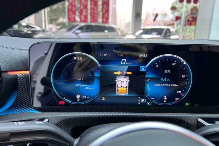 Used Mercedes-Benz A-Class 2022 Restyled A 200 L Sport Sedan Fashion Version
