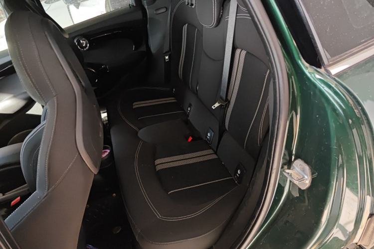 Used  MINI 2018 1.5T COOPER Racing Edition Five-Door Version
